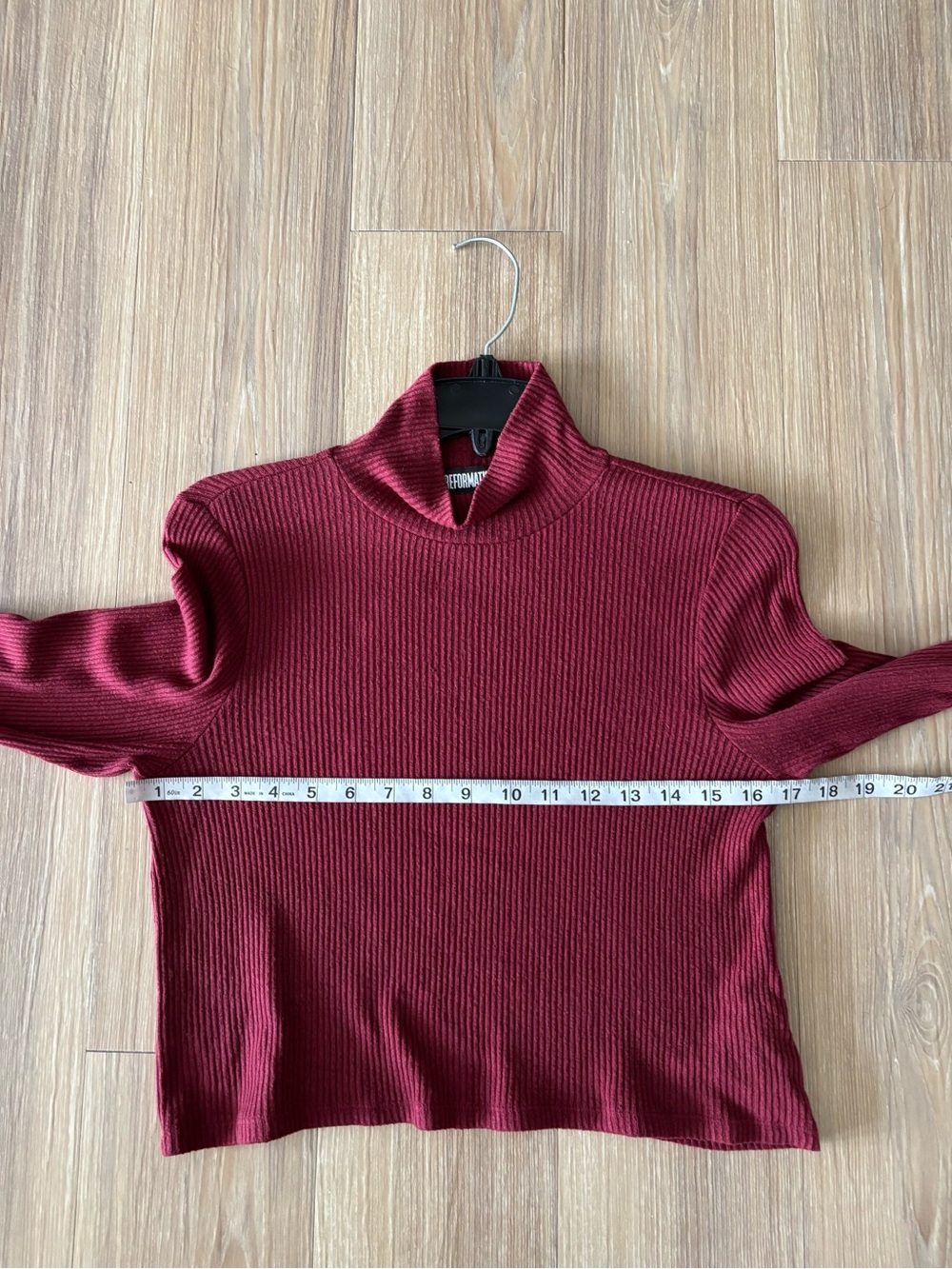 REFORMATION Turtleneck Crop Top Burgundy Ribbed Knit Women M 90s Grunge Preppy - Picture 8 of 11